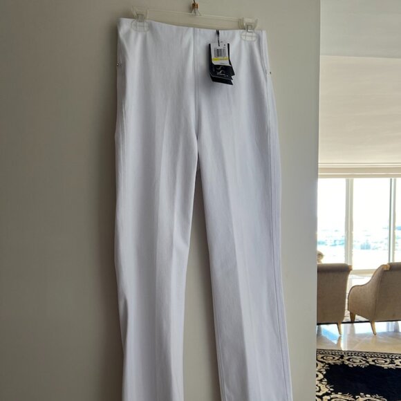 Lyssé Pull-on White Denim Stretchy Jeans Size M - NEW WITH TAGS - Picture 1 of 11
